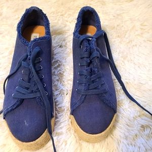 STEVE MADDEN Blue Platform Espadrille Sneakers
